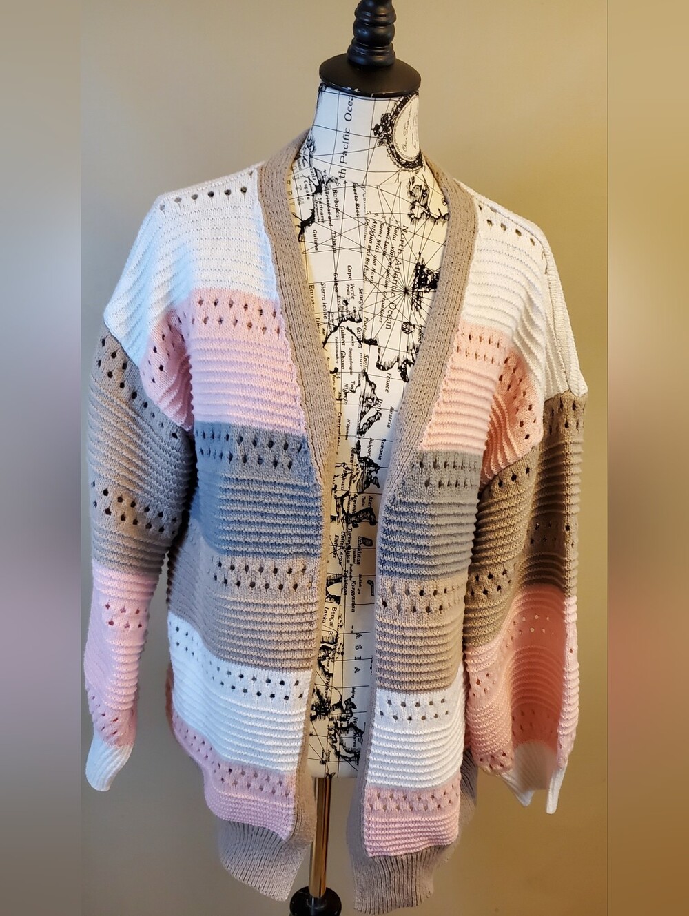 Womens 3X Plus Open Front Cardigan Sweater Pink Gray Colorblock Grandmacore